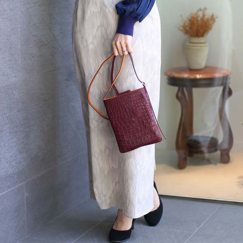 三京商会 ポロサス スモールクロコダイル 本革 サコッシュ